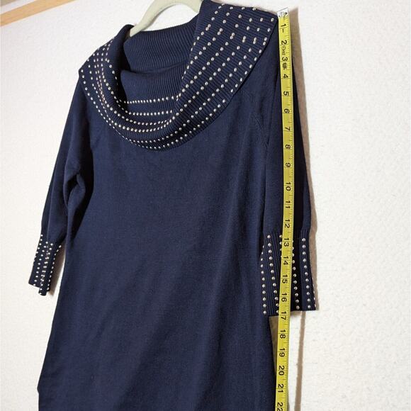 Questions Sweater Women Sz XL Navy Blue Nautical Cozy Soft Studded Cowl Neck - Picture 5 of 8